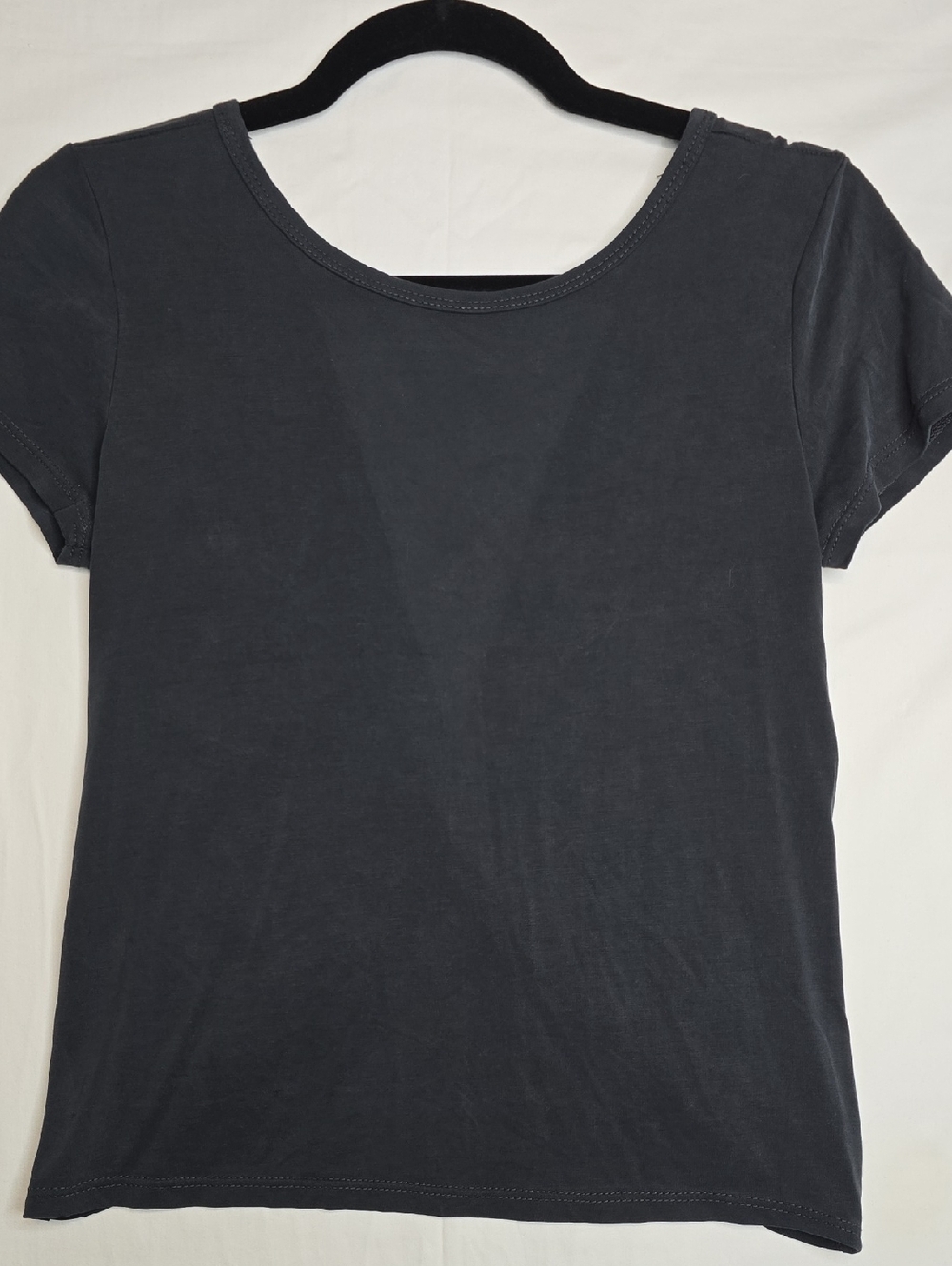 Lulu's Low Twisted Back Jersey Knit